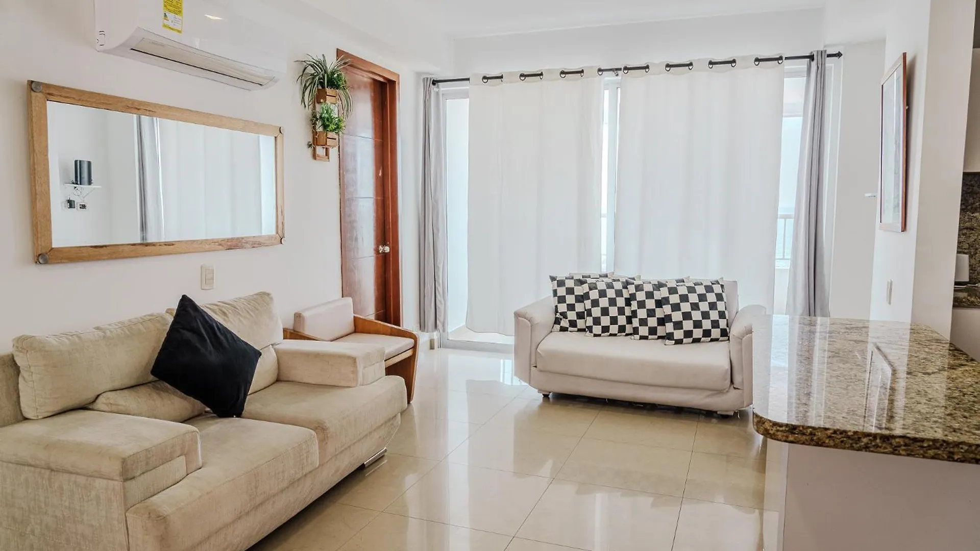 Apartments In Front Of The Beach Cartagena 0*,  Colombia